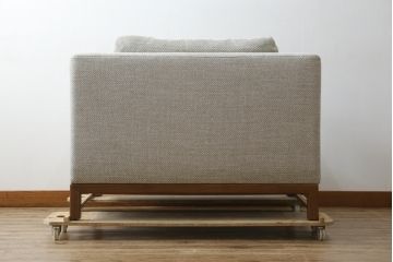 中古　美品　旭川家具　CONDE HOUSE(カンディハウス)　川上元美デザイン　クォード　ウォールナット　落ち着いた雰囲気が素敵な1Pソファ(椅子、イス、アームチェア、一人掛け、1人掛けソファ)(現行定価約66万円)(R-082905)