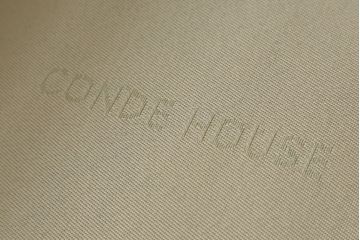 中古　美品　旭川家具　CONDE HOUSE(カンディハウス)　川上元美デザイン　クォード　ウォールナット　落ち着いた雰囲気が素敵な1Pソファ(椅子、イス、アームチェア、一人掛け、1人掛けソファ)(現行定価約66万円)(R-082905)