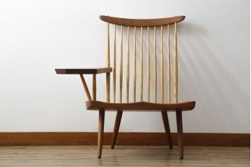 和製ヴィンテージ　ジョージナカシマ　桜製作所　LOUNGE ARM(ラウンジアーム)　One Arm(ワンアーム、片肘)　CN103　モダンに洗練された右アーム付きラウンジチェア(ジョージ・ナカシマ、アームチェア、イス、椅子、板座チェア、ビンテージ)(R-082906)