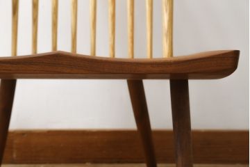 和製ヴィンテージ　ジョージナカシマ　桜製作所　LOUNGE ARM(ラウンジアーム)　One Arm(ワンアーム、片肘)　CN103　モダンに洗練された右アーム付きラウンジチェア(ジョージ・ナカシマ、アームチェア、イス、椅子、板座チェア、ビンテージ)(R-082906)