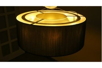 中古　美品　YAMAGIWA(ヤマギワ)　ペンダント照明　BAUMN(バウム)　サークルΦ800mm　ブラックプリーツ加工のエレガントな風合いが魅力のペンダントライト(天井照明、吊り下げ照明)(定価約24万円)(R-082910)