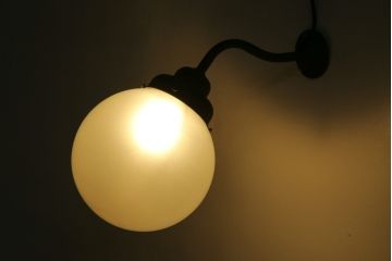 和製ビンテージ　お部屋のアクセントになる壁付けウォールランプ(壁掛けウォールライト、壁掛け照明、壁付け照明、ヴィンテージ)(R-082914)