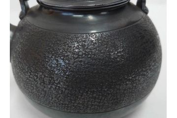 田中貴金属　純銀　約448g　優美な佇まいの銀瓶(ホシエスマーク、GINZA TANAKA、ギンザタナカ、シルバー、煎茶、薬缶、銀水注、湯沸し、茶道具、やかん、水指、急須)(R-082925)