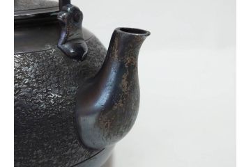 田中貴金属　純銀　約448g　優美な佇まいの銀瓶(ホシエスマーク、GINZA TANAKA、ギンザタナカ、シルバー、煎茶、薬缶、銀水注、湯沸し、茶道具、やかん、水指、急須)(R-082925)