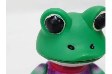 ベルマークのツクダヤ　木馬座　クリクリとした目が可愛らしいケロヨン(ソフビ、カエル、蛙、人形、玩具、置物)(R-082927)