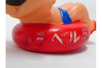 エーザイ　トラベルミン坊や　浮き輪　レトロな雰囲気の貯金箱(人形、コインバンク、ソフビ、置物)(R-082928)