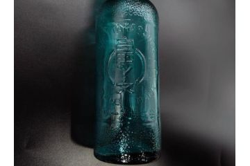 大正〜昭和初期　レトロ　エンボス　時を重ねた味わ深いガラス瓶6点セット(ソースボトル、白玉、三ツ矢、カゴメ、フマキラー、和ガラス、硝子、ビン、ボトル、花瓶、花入、花生、花器、一輪挿し)(R-082931)