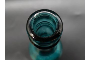 大正〜昭和初期　レトロ　エンボス　時を重ねた味わ深いガラス瓶6点セット(ソースボトル、白玉、三ツ矢、カゴメ、フマキラー、和ガラス、硝子、ビン、ボトル、花瓶、花入、花生、花器、一輪挿し)(R-082931)