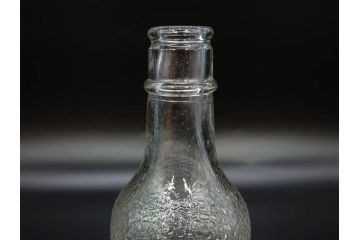 大正〜昭和初期　レトロ　エンボス　空間のアクセントになるガラス瓶7点セット(大日本麦酒株式会社、和ガラス、硝子、ビン、ボトル、花瓶、花入、花生、花器、一輪挿し)(R-082932)