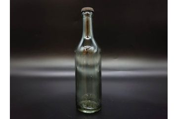 大正〜昭和初期　レトロ　エンボス　空間のアクセントになるガラス瓶7点セット(大日本麦酒株式会社、和ガラス、硝子、ビン、ボトル、花瓶、花入、花生、花器、一輪挿し)(R-082932)