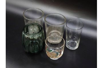 戦前　当時物　ガラス　切子　エナメル　グラス　どこか懐かしさを感じるコップなど5点セット(花、小物入れ、硝子、和ガラス)(R-082934)