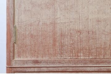 中古　伝統工芸品　金具に上品な花の図柄をあしらった加茂総桐箪笥・上段(胴丸、総桐たんす、着物箪笥、衣装箪笥、和タンス、引き出し)(R-082941)