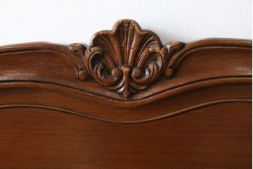 中古　DREXEL HERITAGE(ドレクセルヘリテイジ)　Touraine(ツーレイン)　重厚感と美しさを兼ね備えたクラシカルデザインのベッドフレーム(セミダブル)(R-082957)