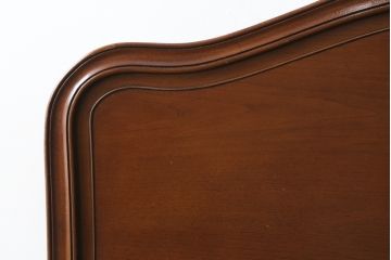 中古　DREXEL HERITAGE(ドレクセルヘリテイジ)　Touraine(ツーレイン)　重厚感と美しさを兼ね備えたクラシカルデザインのベッドフレーム(セミダブル)(R-082957)