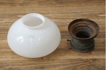アンティーク照明　ドイツ　シンプルでありながら上品な雰囲気を醸し出す天井照明カバー(ペンダントライトカバー、吊り下げ照明カバー、電笠)(R-082959)