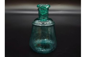 当時物　プレスガラス　レトロな味わい深いガラス瓶5点セット(ビン、醤油差し、あやめ、菖蒲、エンボス、花、桜、硝子)(R-082968)