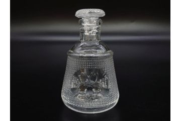 当時物　プレスガラス　レトロな味わい深いガラス瓶5点セット(ビン、醤油差し、あやめ、菖蒲、エンボス、花、桜、硝子)(R-082968)