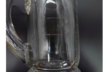 戦前　当時物　吹きガラス　落ち着いた佇まいの計量カップ2点セット(ジョッキ、花器、花瓶、花入、花生、フラワーベース、硝子、目盛付き)(R-082969)