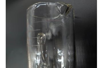 戦前　当時物　吹きガラス　落ち着いた佇まいの計量カップ2点セット(ジョッキ、花器、花瓶、花入、花生、フラワーベース、硝子、目盛付き)(R-082969)