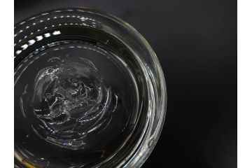 戦前　当時物　吹きガラス　落ち着いた佇まいの計量カップ2点セット(ジョッキ、花器、花瓶、花入、花生、フラワーベース、硝子、目盛付き)(R-082969)