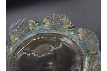 戦前　当時物　乳白ぼかし　柔らかい色合いに惹かれるキャンディポット(菓子器、キャニスター、蓋物、ボンボニエール、小物入れ、硝子、ガラス)(R-082970)