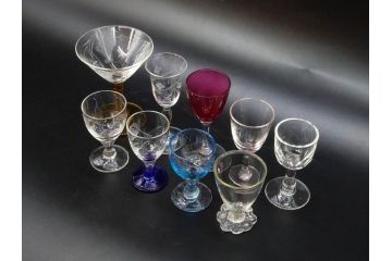 昭和初期〜中期　切子　様々なデザインが楽しめるグラス9点セット(カクテル、ワイン、リキュール、バラ、薔薇、花、葡萄、ぶどう、和ガラス、硝子、酒器、酒杯)(R-082973)