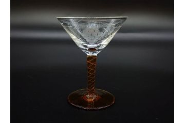 昭和初期〜中期　切子　様々なデザインが楽しめるグラス9点セット(カクテル、ワイン、リキュール、バラ、薔薇、花、葡萄、ぶどう、和ガラス、硝子、酒器、酒杯)(R-082973)