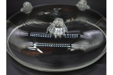 戦前　当時物　乳白縁　シンプルながら上品な佇まいの脚付きガラスボウル(ガラス鉢、深皿、フルーツ、コンポート、三つ足、和ガラス、硝子)(R-082974)
