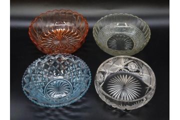 昭和初期〜中期　お部屋を華やかに彩るガラスボウル4点セット(深皿、深鉢、ガラス鉢、硝子、和ガラス)(R-082975)