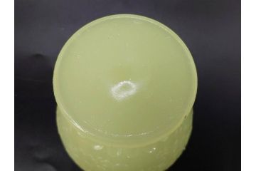ウランガラス　プレスガラス　棗型(なつめ形)　碗型　黄練り　レトロな雰囲気溢れる氷コップ2客セット(花唐草文?、KY、グラス、硝子、和ガラス)(R-082978)