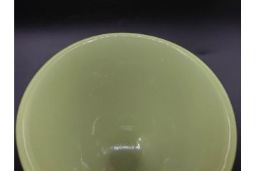 ウランガラス　プレスガラス　棗型(なつめ形)　碗型　黄練り　レトロな雰囲気溢れる氷コップ2客セット(花唐草文?、KY、グラス、硝子、和ガラス)(R-082978)