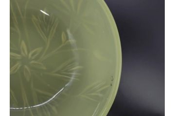 ウランガラス　黄練り　レース　どこか懐かしい雰囲気漂う小鉢2客セット(ガラス鉢、ボウル、深皿、和ガラス、硝子、プレスガラス)(R-082979)