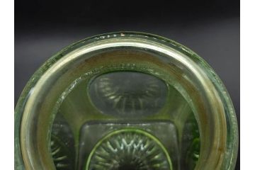 戦前　当時物　ウランガラス　ノスタルジックな雰囲気が魅力のキャンディーポット(菓子瓶、あめや瓶、飴屋、砂糖壺、ガラス瓶、ガラスビン、蓋(フタ)付き、菓子瓶、ボンボン入れ、小物入れ、硝子)(R-082986)