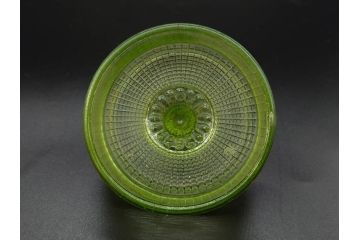 戦前　当時物　ウランガラス　ノスタルジックな雰囲気が魅力のキャンディーポット(菓子瓶、あめや瓶、飴屋、砂糖壺、ガラス瓶、ガラスビン、蓋(フタ)付き、菓子瓶、ボンボン入れ、小物入れ、硝子)(R-082986)