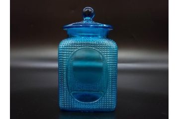 戦前　当時物　鮮やかなブルーカラーが置くだけでお部屋のアクセントになるキャンディーポット(青、菓子瓶、あめや瓶、飴屋、砂糖壺、ガラス瓶、ガラスビン、蓋(フタ)付き、菓子瓶、ボンボン入れ、小物入れ、硝子)(R-082987)