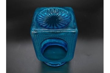 戦前　当時物　鮮やかなブルーカラーが置くだけでお部屋のアクセントになるキャンディーポット(青、菓子瓶、あめや瓶、飴屋、砂糖壺、ガラス瓶、ガラスビン、蓋(フタ)付き、菓子瓶、ボンボン入れ、小物入れ、硝子)(R-082987)