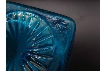 戦前　当時物　鮮やかなブルーカラーが置くだけでお部屋のアクセントになるキャンディーポット(青、菓子瓶、あめや瓶、飴屋、砂糖壺、ガラス瓶、ガラスビン、蓋(フタ)付き、菓子瓶、ボンボン入れ、小物入れ、硝子)(R-082987)