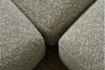 新古　未使用展示品　超美品　arflex(アルフレックス)　BRERA(ブレラ)　Sergio Brioschiデザイン　クッション付き!!　モダンで洗練されたデザインが光るコーナーソファ　定価約312万円　(R-082993)