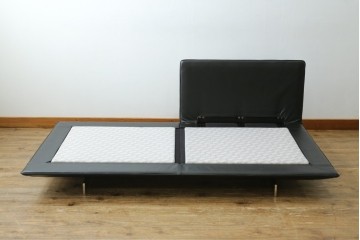新古　未使用展示品　超美品　arflex(アルフレックス)　BRERA(ブレラ)　Sergio Brioschiデザイン　クッション付き!!　モダンで洗練されたデザインが光るコーナーソファ　定価約312万円　(R-082993)