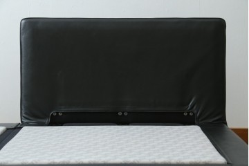 新古　未使用展示品　超美品　arflex(アルフレックス)　BRERA(ブレラ)　Sergio Brioschiデザイン　クッション付き!!　モダンで洗練されたデザインが光るコーナーソファ　定価約312万円　(R-082993)