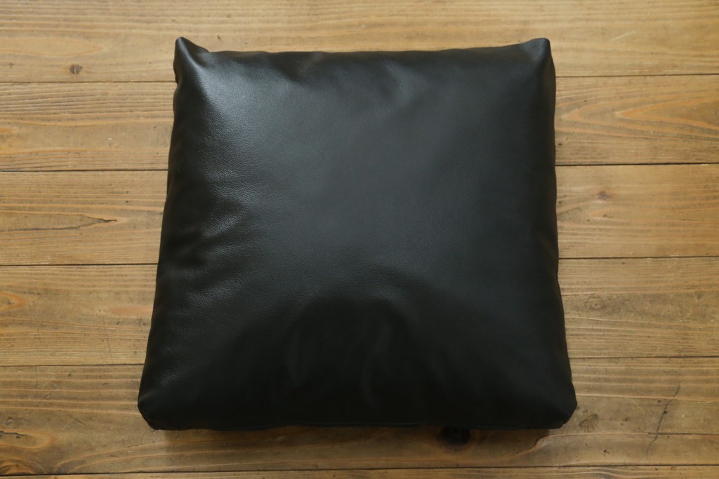 新古　未使用展示品　超美品　arflex(アルフレックス)　BRERA(ブレラ)　Sergio Brioschiデザイン　クッション付き!!　モダンで洗練されたデザインが光るコーナーソファ　定価約312万円　(R-082993)