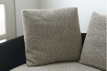 中古　超美品!!　展示品　arflex(アルフレックス)　BRERA(ブレラ)　Sergio Brioschiデザイン　クッション付き!!　モダンで洗練されたデザインが光るコーナーソファ(185L・180PL、カウチソファ、ペニンシュラ、L字型、3人掛け、4人掛け、トリプルソファ、レザー、牛革、XDA)(定価約312万円)(R-082993)