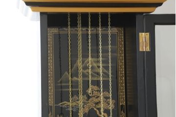 中古　高級品!!　オリエンタルデザイン　ドイツ製ムーブメント　黒塗りに金蒔絵風の絵柄が美しいホールクロック(時計台、振り子時計、ディスプレイ)(R-082994)