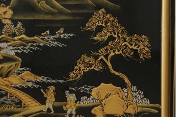 中古　高級品!!　オリエンタルデザイン　ドイツ製ムーブメント　黒塗りに金蒔絵風の絵柄が美しいホールクロック(時計台、振り子時計、ディスプレイ)(R-082994)