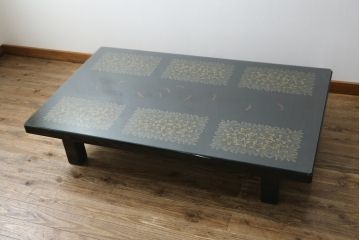 中古　美品　輪島塗り　ガラス天板付き　上品な佇まいが魅力的な座卓(ローテーブル、センターテーブル、リビングテーブル)(定価約180万円)(R-082995)