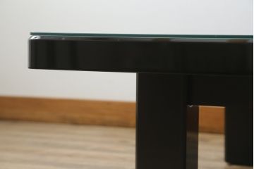 中古　美品　輪島塗り　ガラス天板付き　上品な佇まいが魅力的な座卓(ローテーブル、センターテーブル、リビングテーブル)(定価約180万円)(R-082995)