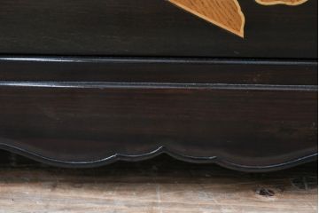中古　美品　大阪唐木指物　吉田唐木工芸社　寄木細工　象嵌入りの華やかなオリエンタルチェスト(収納箪笥、和タンス、サイドチェスト、ローチェスト、引き出し)(R-083000)