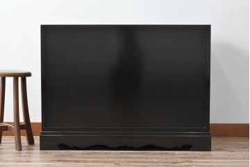 中古　美品　大阪唐木指物　吉田唐木工芸社　寄木細工　象嵌入りの華やかなオリエンタルチェスト(収納箪笥、和タンス、サイドチェスト、ローチェスト、引き出し)(R-083000)