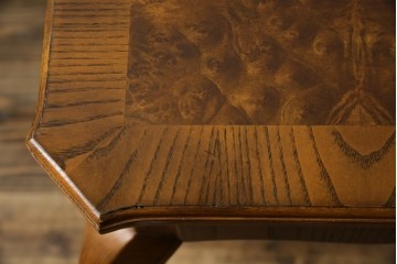 中古　美品　DREXEL HERITAGE(ドレクセルヘリテイジ)　フレンチスタイル　上品でエレガントなバール杢天板のデスク(机、コンソールテーブル)(R-083001)