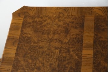 中古　美品　DREXEL HERITAGE(ドレクセルヘリテイジ)　フレンチスタイル　上品でエレガントなバール杢天板のデスク(机、コンソールテーブル)(R-083001)